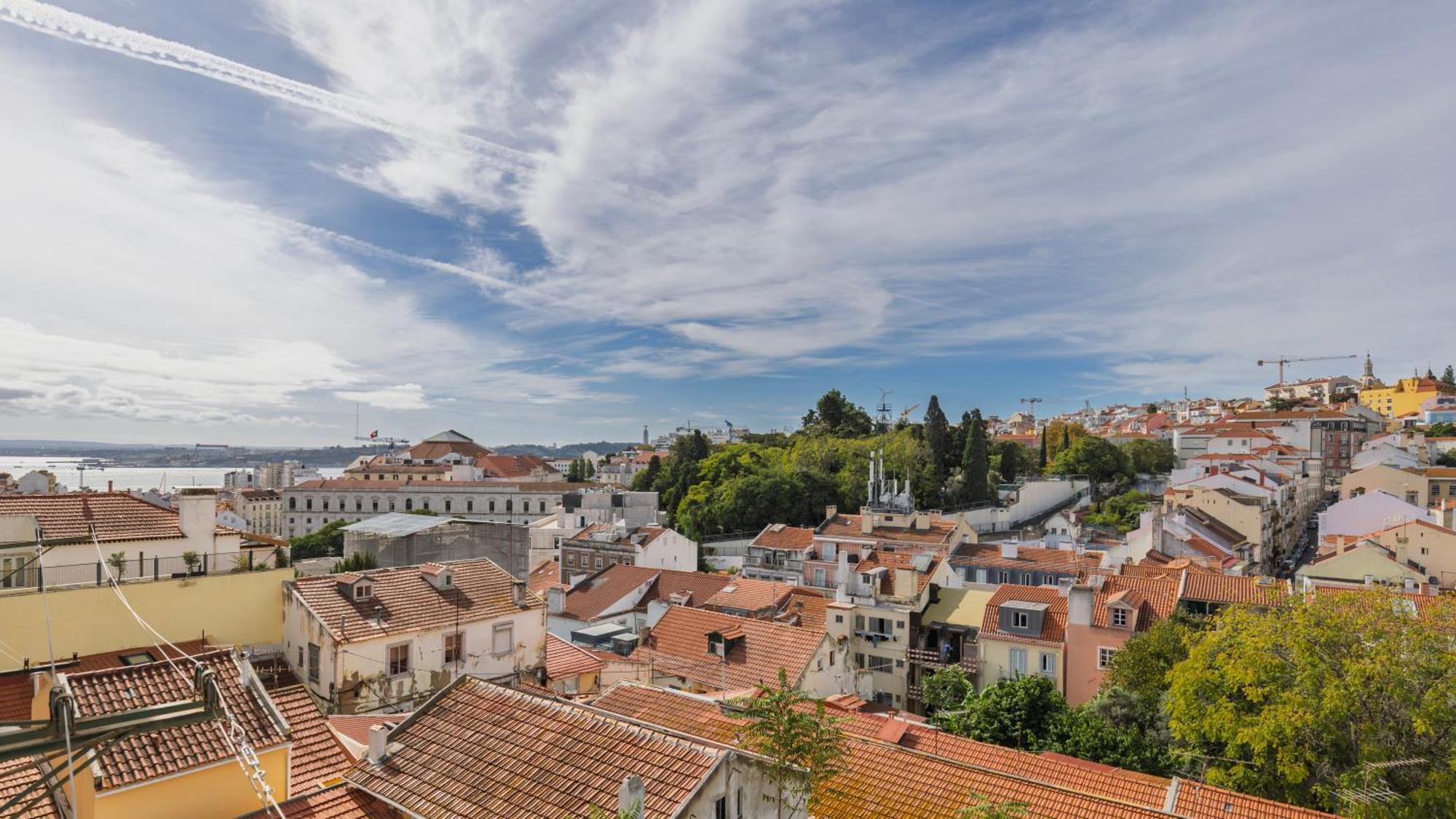 Sunny Design Apt In Praca Das Flores By Lovelystay Lissabon Buitenkant foto