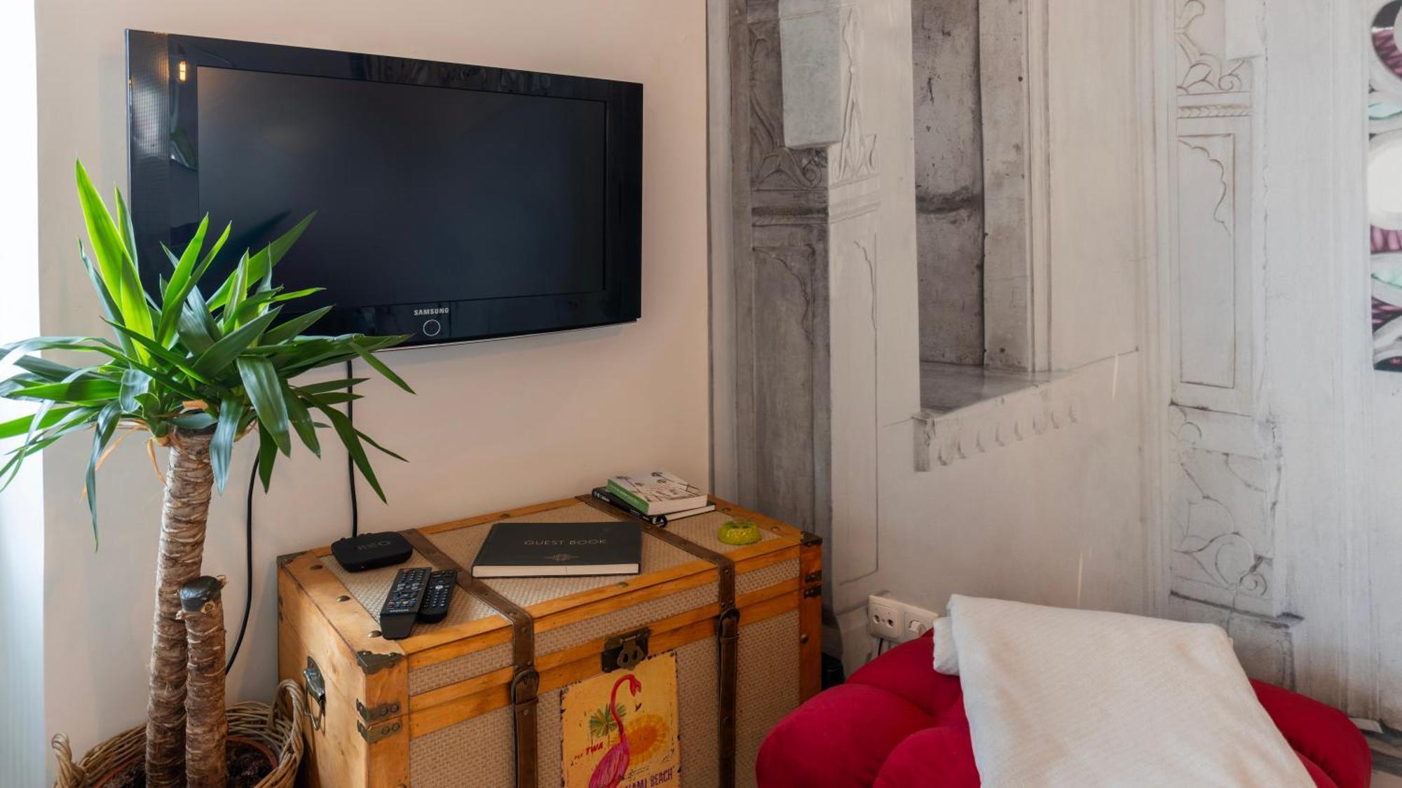 Sunny Design Apt In Praca Das Flores By Lovelystay Lissabon Buitenkant foto